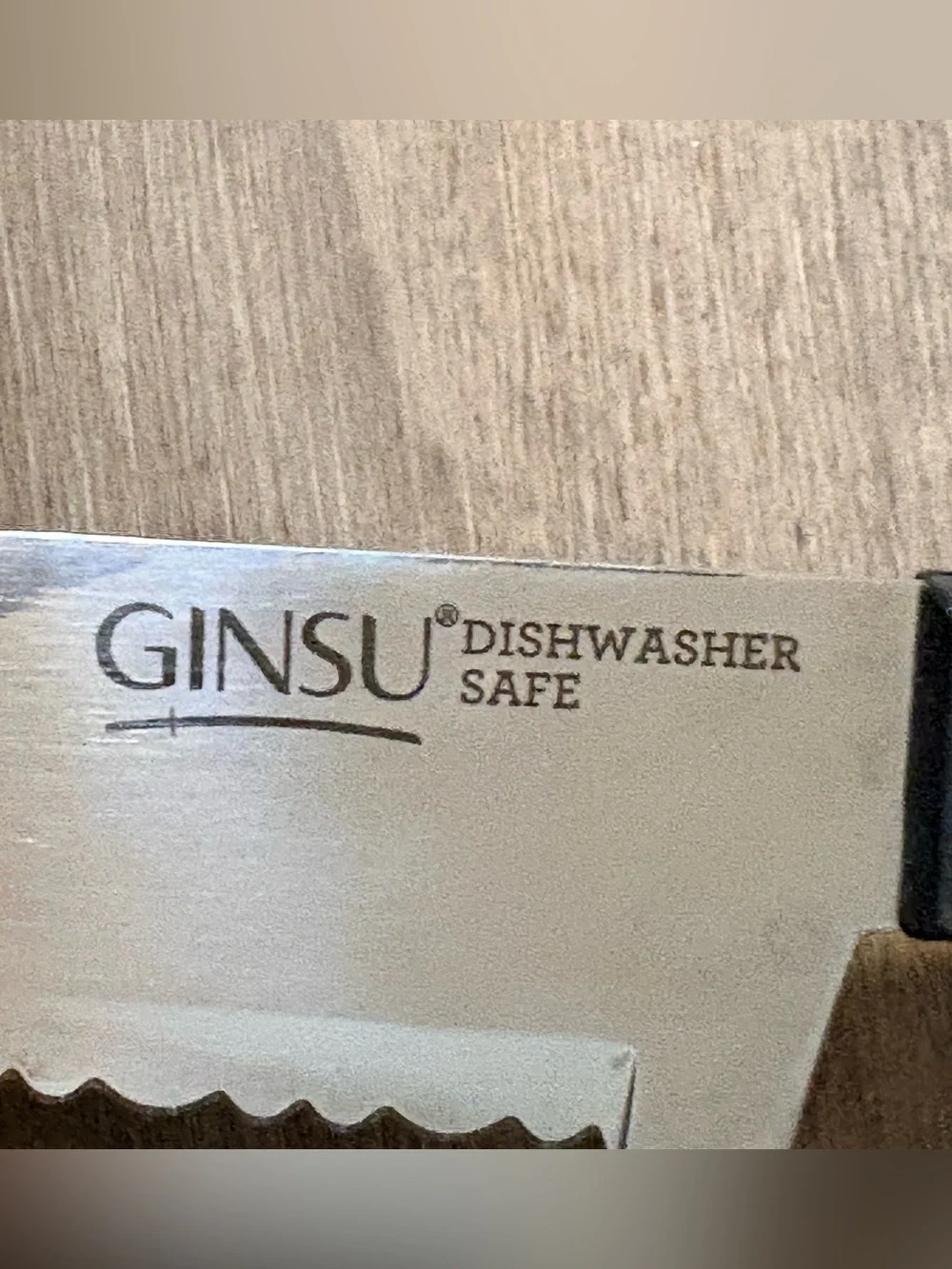 Ginsu Dishwasher Safe Serrated Slicing Utility Kitchen Knife 8
